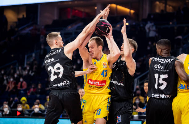 人才储备上 人才储备上