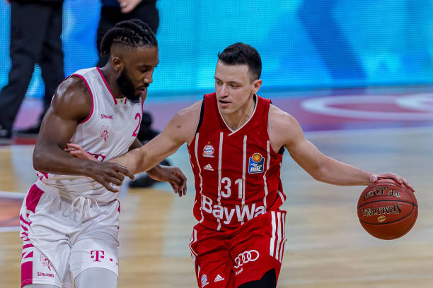 历史长河中 历史长河中