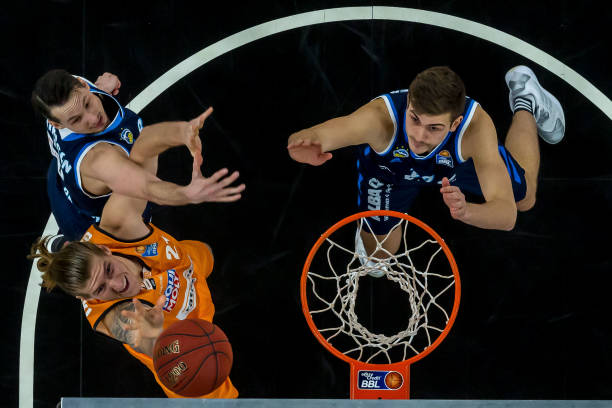 卫的差异 卫的差异