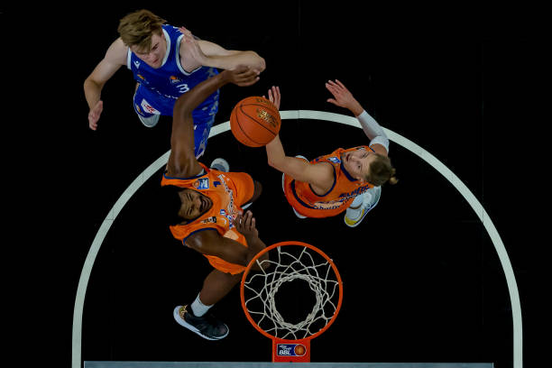 判与广告代 判与广告代